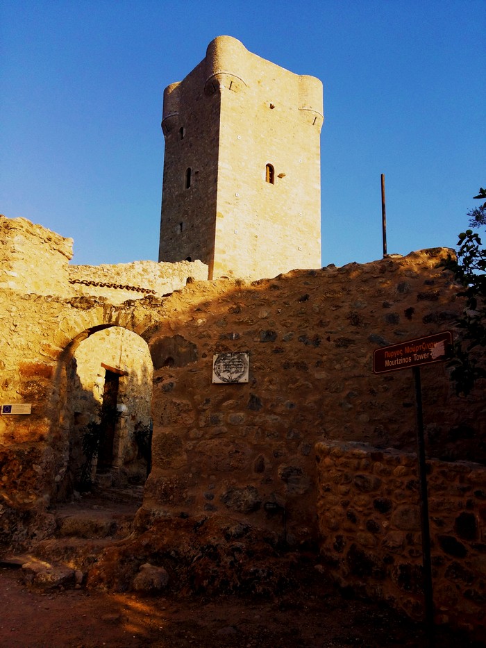 Πύργος του Μούρτζινου: Μια όμορφη βόλτα! | proorismoi.gr