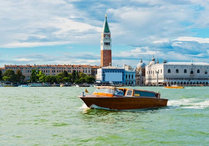 Βενετία: Ένα ταξίδι που πρέπει να κάνεις | proorismoi.gr